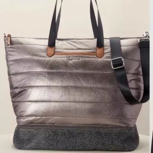 Stella & Dot Crush It Bag Quilted Rose Gold NWT